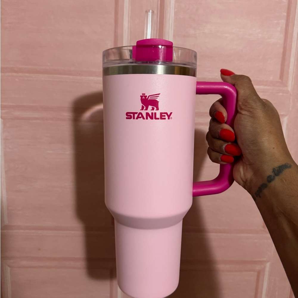 Stanley - Flamingo Pink Tumbler with Straw